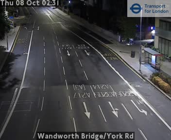 The road at Wandworth Bridge/York Rd, live