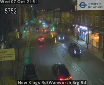The road at New Kings Rd/Wanworth Brg Rd, live