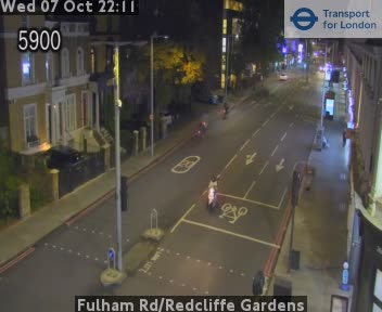 The road at Fulham Rd/Redcliffe Gardens, live
