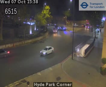 The road at Hyde Park Corner, live