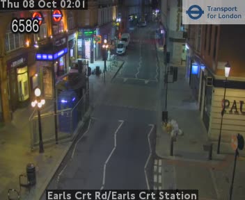 The road at Earls Crt Rd/Earls Crt Station, live