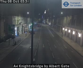 The road at A4 Knightsbridge by Albert Gate, live