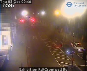 The road at Exhibition Rd/Cromwell Rd, live