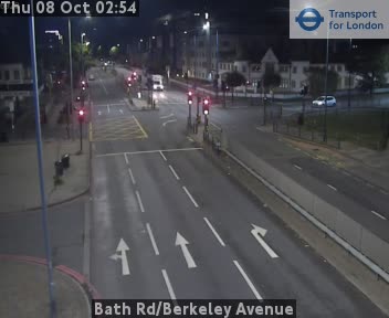 The road at Bath Rd/Berkeley Avenue, live