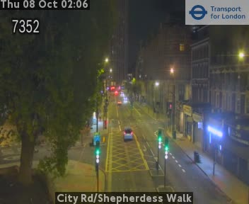 The road at City Rd/Shepherdess Walk, live