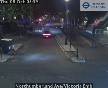 The road at Northumberland Ave/Victoria Emb, live