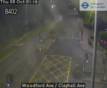 The road at Woodford Ave / Clayhall Ave, live