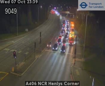 The road at A406 NCR Henlys Corner, live