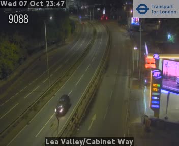 The road at Lea Valley/Cabinet Way, live