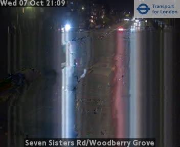 The road at Seven Sisters Rd/Woodberry Grove, live