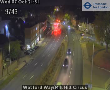 The road at Watford Way/Mill Hill Circus, live