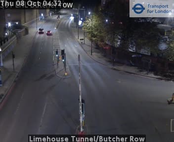 The road at Limehouse Tunnel/Butcher Row, live