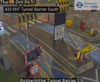 The road at Rotherhithe Tunnel Barrier S, live