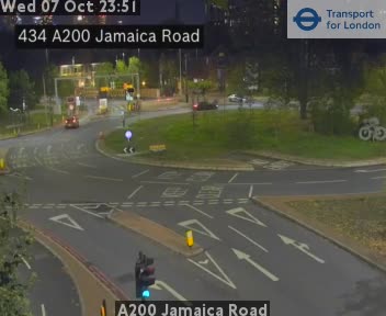 The road at A200 Jamaica Road, live