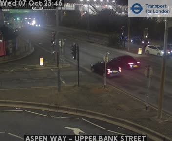 The road at ASPEN WAY - UPPER BANK STREET, live