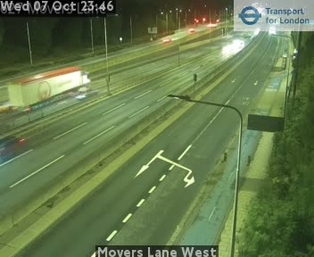 The road at Movers Lane West, live